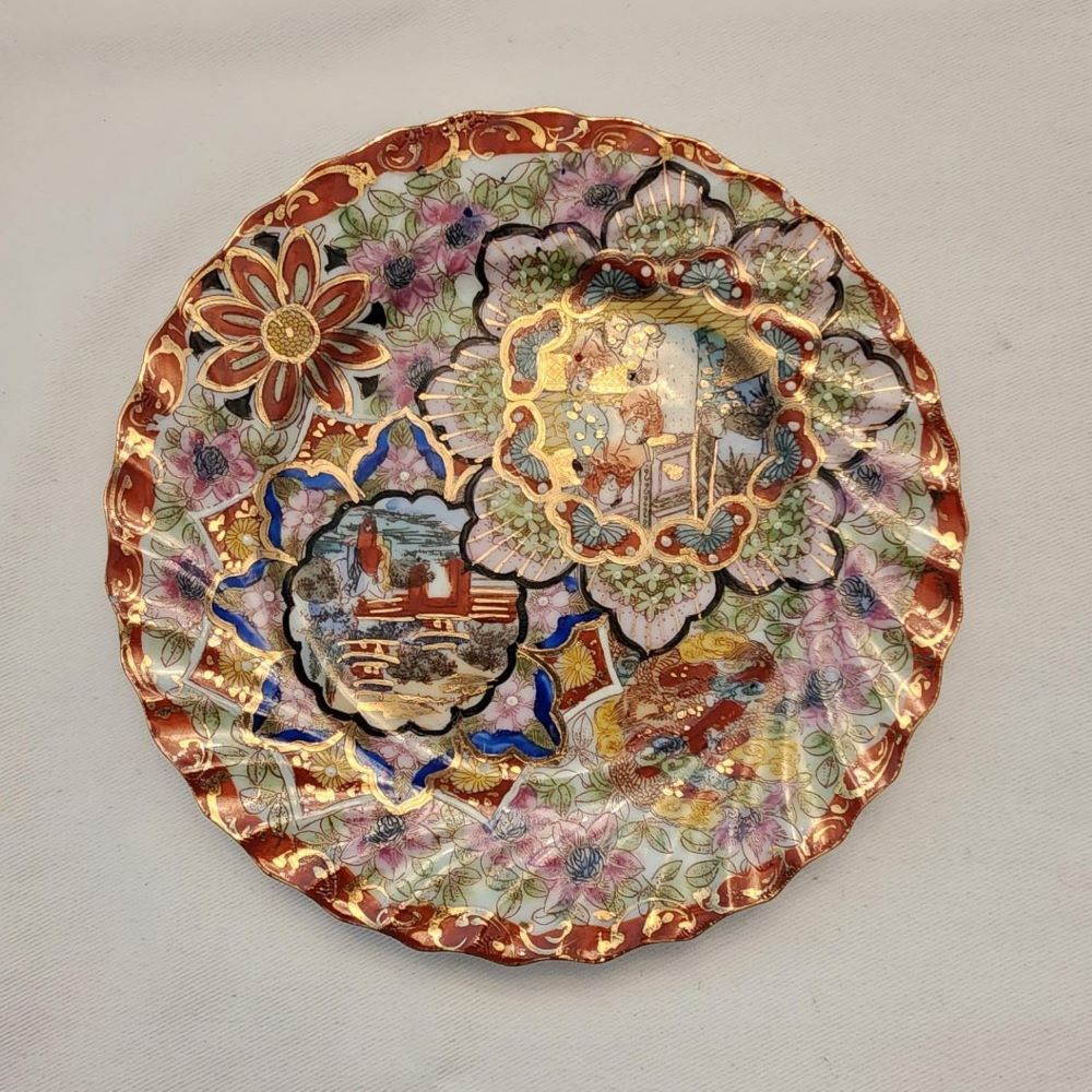 Hand Painted Vintage Japanese Imari Plate