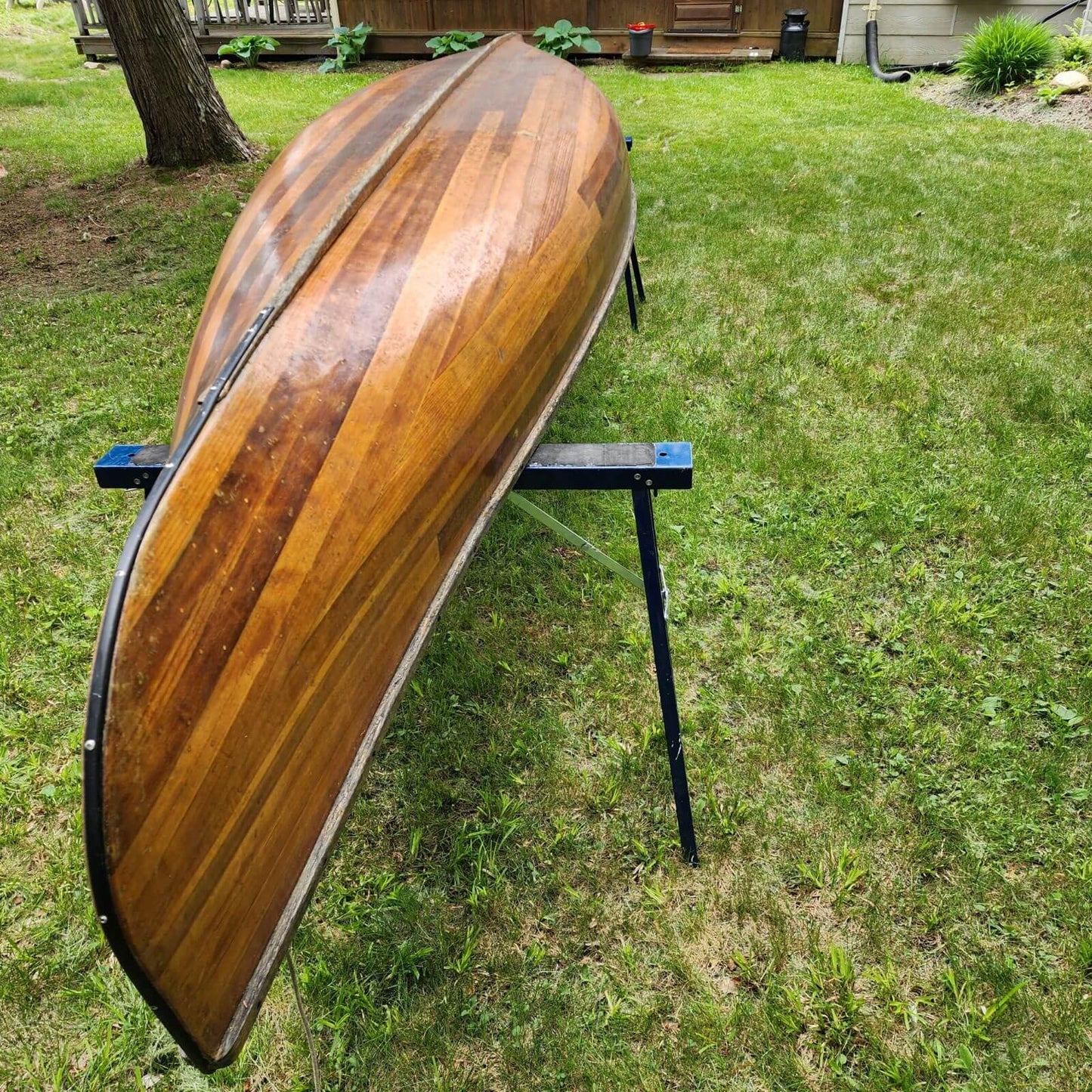 Giesler & Sons Cedar Strip Canoe Mfg - Powassan ON - Mulberry Lane Inspirations Artisan canoe Canoe