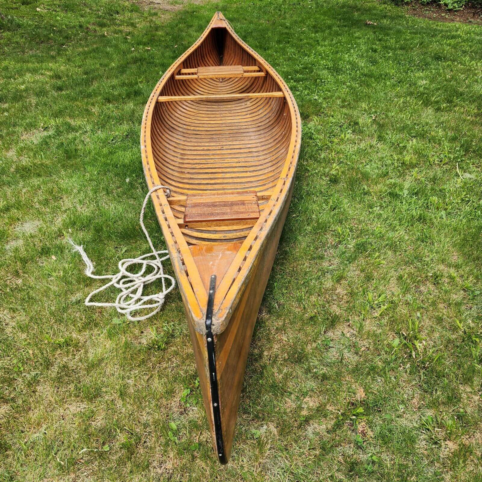Giesler & Sons Cedar Strip Canoe Mfg - Powassan ON - Mulberry Lane Inspirations Artisan canoe Canoe