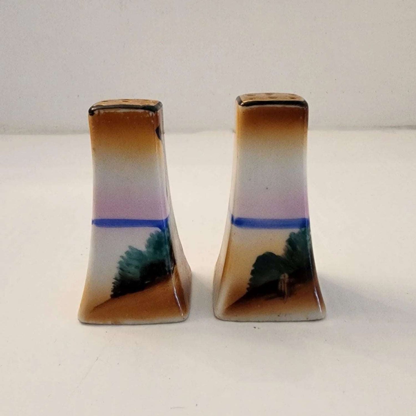 Hand Painted Porcelain Windmill Salt & Pepper Shaker Set - Mulberry Lane Inspirations Charming Salt & Pepper Shakers