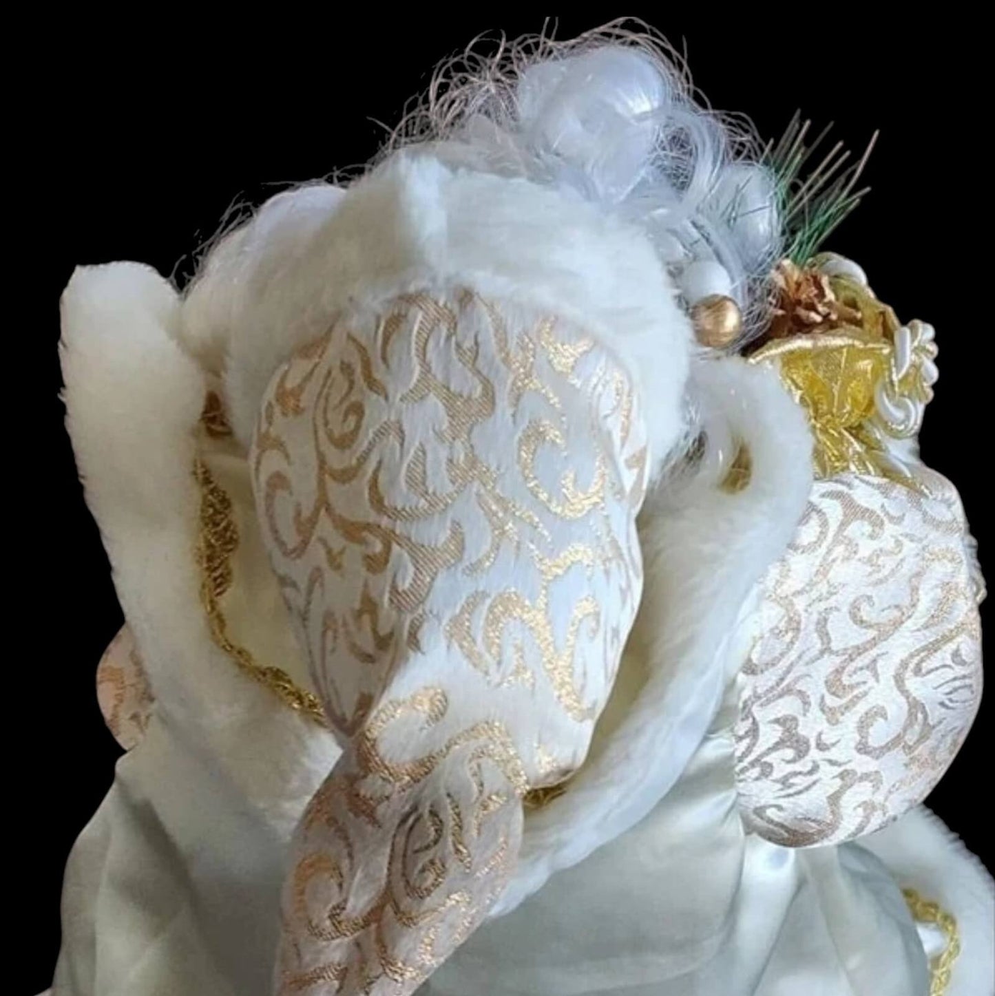 Santa Claus Vintage Porcelain Tree Topper, Mantel or Tabletop Figurine - Mulberry Lane Christmas Figurine