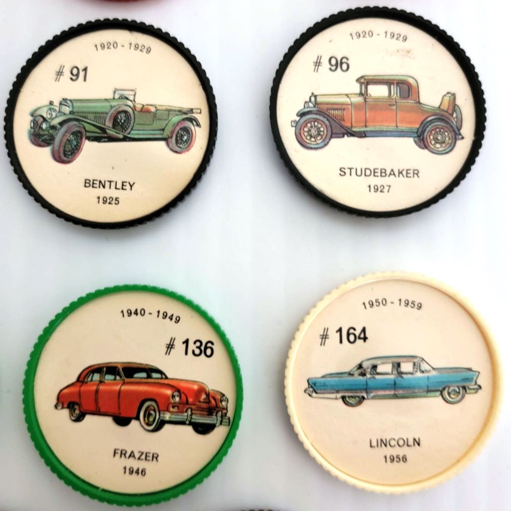Pièces de monnaie automobiles Jello vintage des années 1960