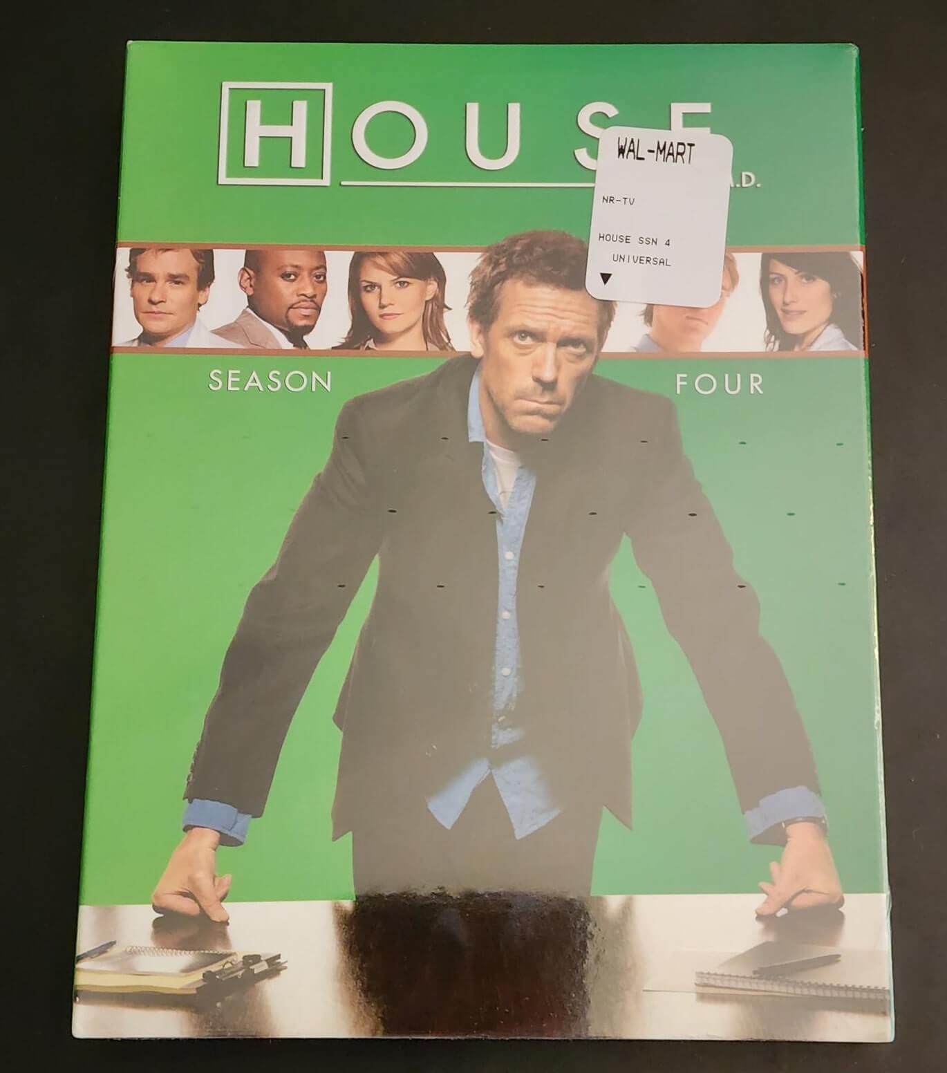 House Season 4 DVD box set: A collection of DVDs containing the fourth season of the TV show "House".